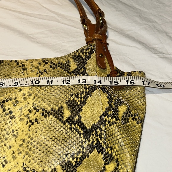 Brahmin Jackie Hobo Python Embossed Shoulder Bag Pristine - Picture 3 of 16